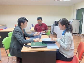 นักศึกษาไทย #ปริญญาโท
ปรึกษาวิทยานิพนธ์กับอาจารย์ที่ปรึกษา