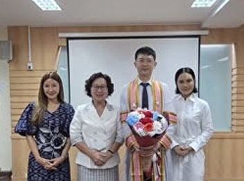 Congratulations to Mr. Haixun   Yue, a
master student in the Educational
Administration Program